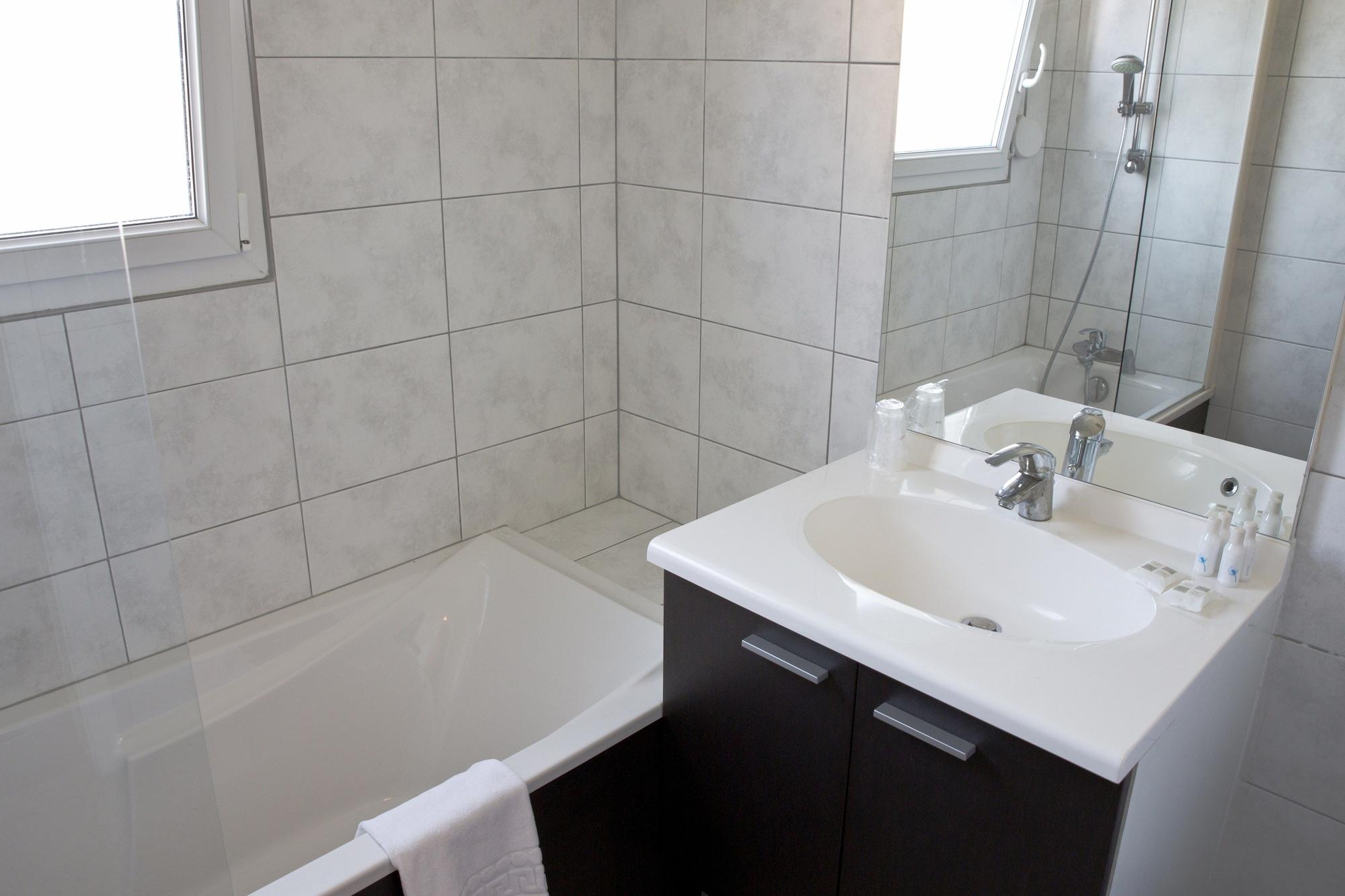 Comfort Aparthotel Mutzig Portes D'Alsace Exterior photo