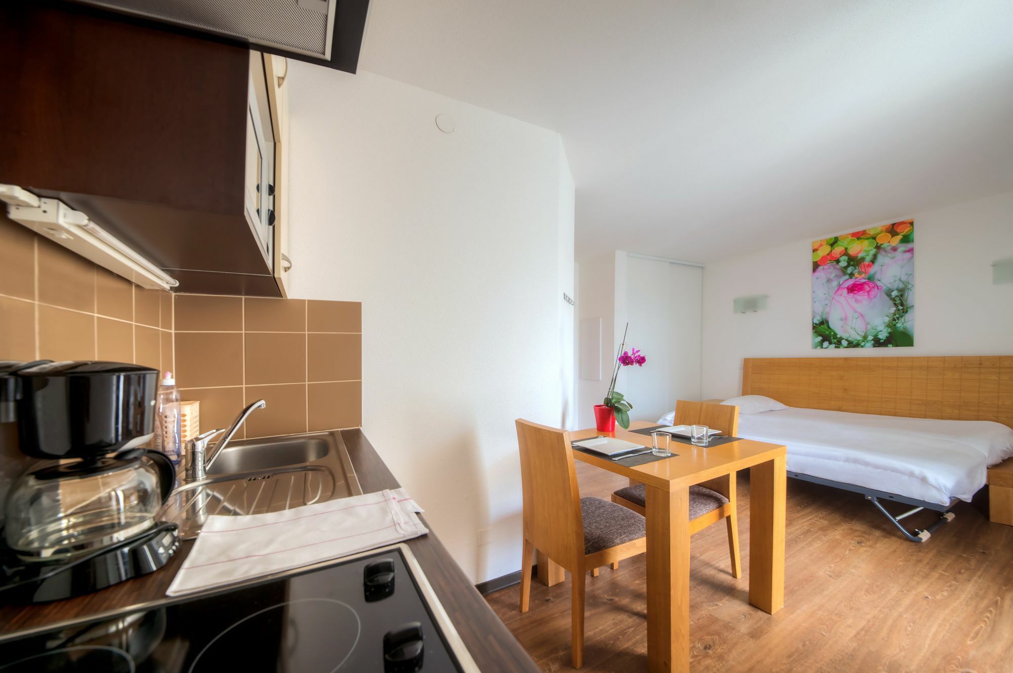 Comfort Aparthotel Mutzig Portes D'Alsace Exterior photo